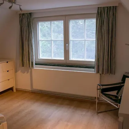 Reetdachhaus In Bansin Сasa de vacaciones